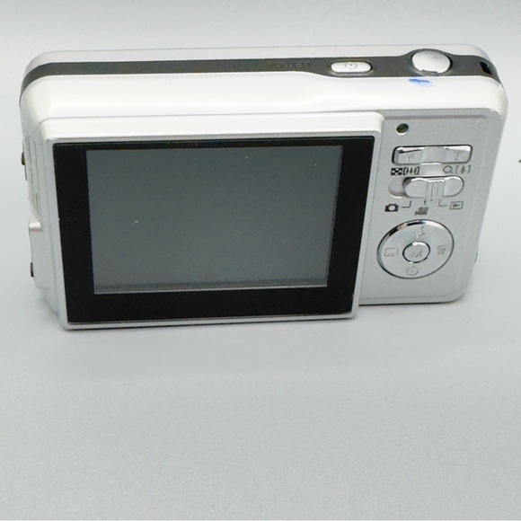 Digital Concepts Silver Digital Camera Non-Working Corroded Battery with SD Card - Picture 6 of 9